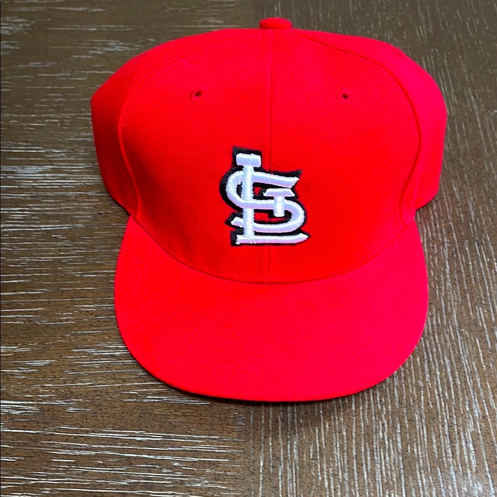 SALE🎉⚾️NEW! St. Louis Cardinals Red Baseball Cap!⚾️